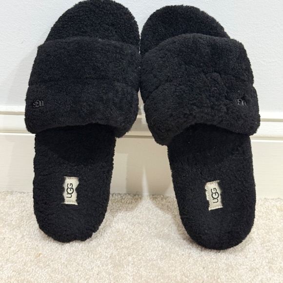 UGG Women’s Fluffy Slide Slippers – Black - Picture 4 of 4